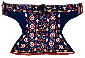   | Woman's ceremonial tunic [halili petondo]