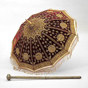   | Ceremonial umbrella for royalty [payung]
