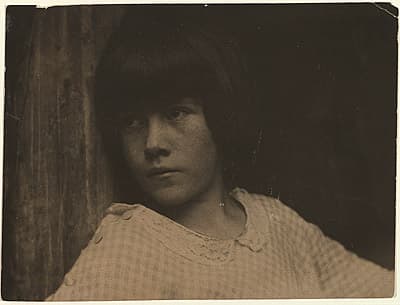 Anton BRUEHL | not titled [Portrait of a young girl]