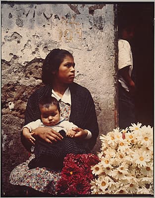 Anton BRUEHL | not titled [Mexican woman with baby]