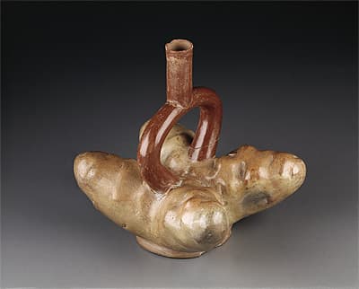   | Stirrup vessel in the form of potatoes