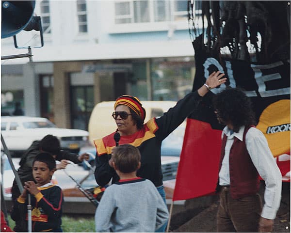 Michael RILEY | Jenny Munro, speaking at anti-James Hardie asbestos rally, Sydney, 1984