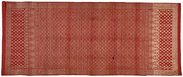   | Ceremonial shoulder cloth [kain songket]