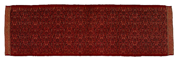   | Ceremonial shoulder cloth [kain limar]