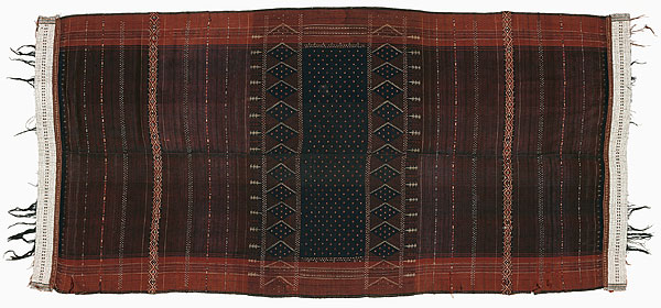   | Ceremonial cloth [ulos godang]