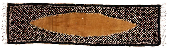   | Noblewoman's breast cloth [kemben]