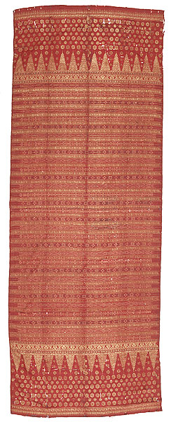   | Ceremonial shoulder cloth [kain limar]