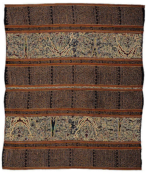   | Woman's ceremonial skirt [tapis]