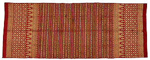   | Ceremonial shoulder cloth [kain songket limar]